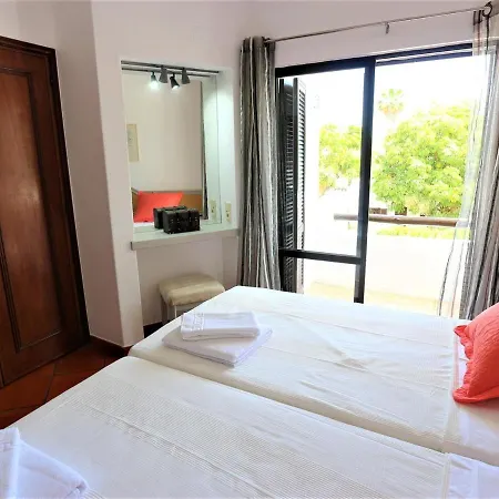 Oliver Apartamento *